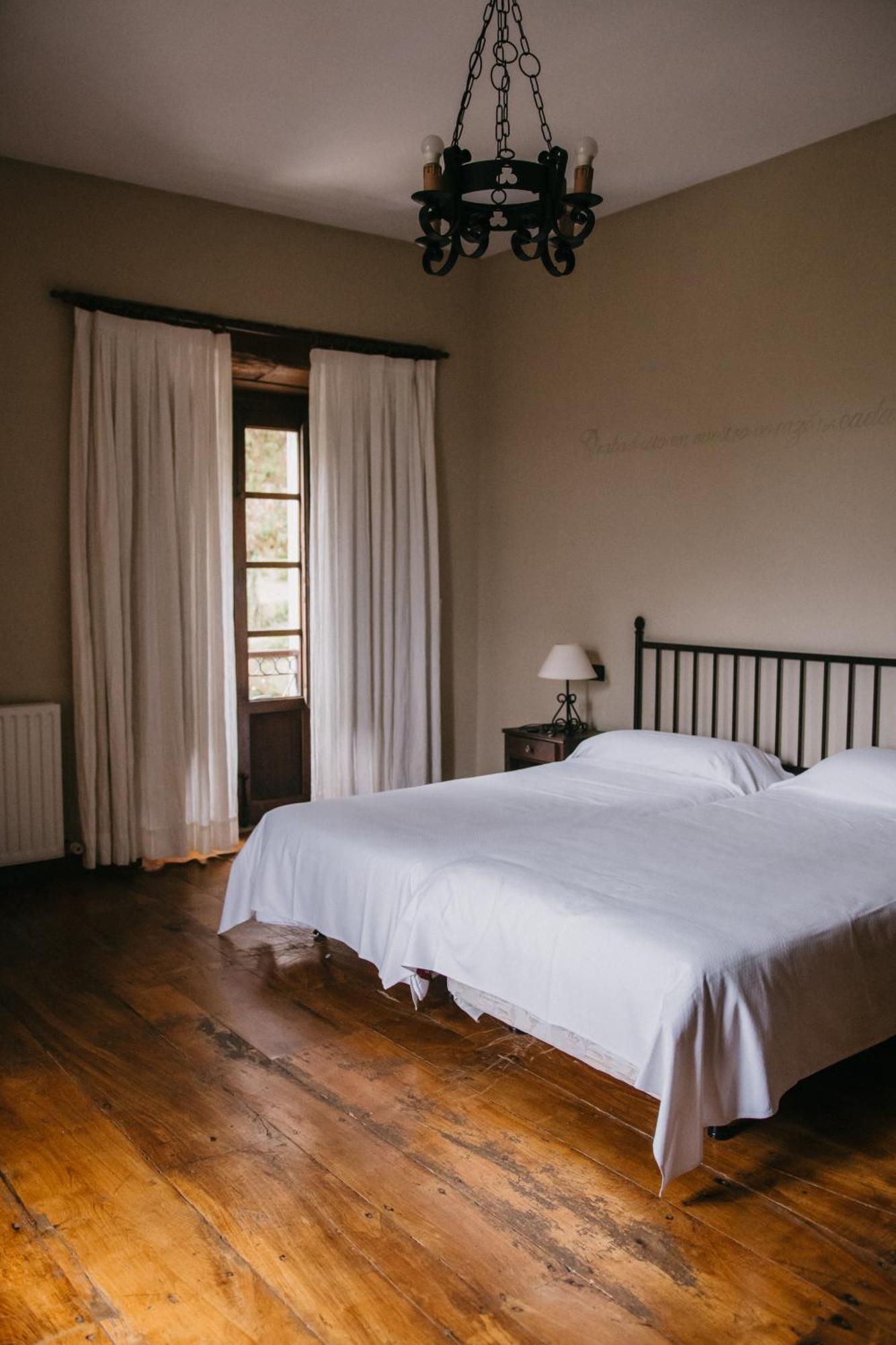 Palacio Conde Toreno Malleza Zewnętrze zdjęcie